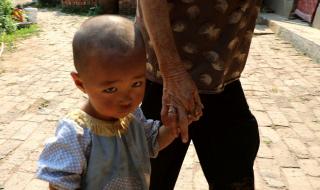 我看到你奶奶了 我看到你奶奶了