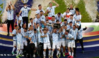 梅西参加了几届美洲杯